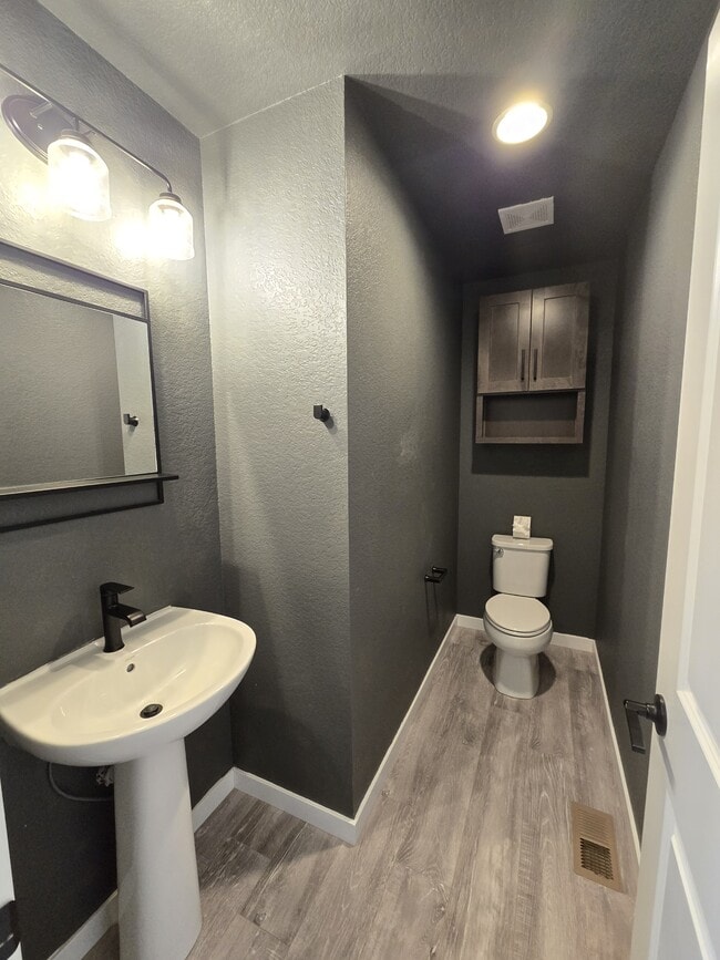 Building Photo - 5446 Mesa Top Dr