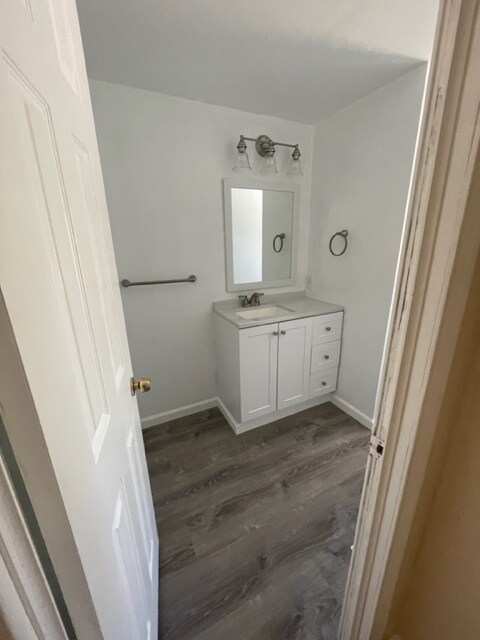 Bathroom 2 - 3302 Philadelphia Rd