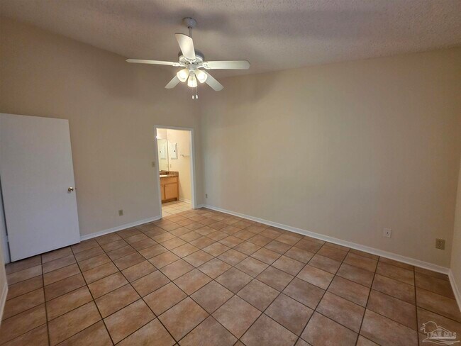 Building Photo - 1440 N 61st Ave