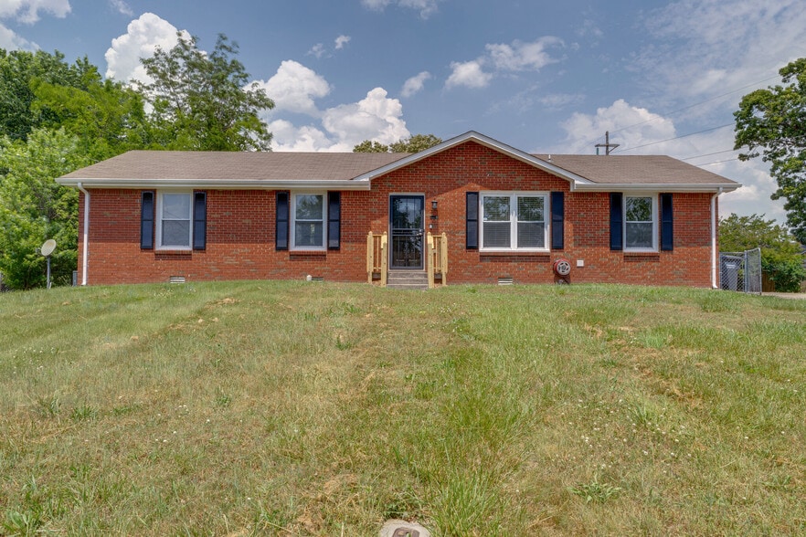 Primary Photo - 323 Carter Rd