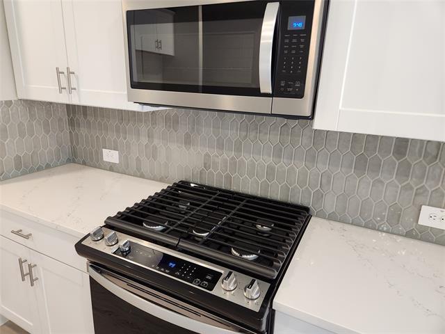 Building Photo - 3710 Canyon Dr