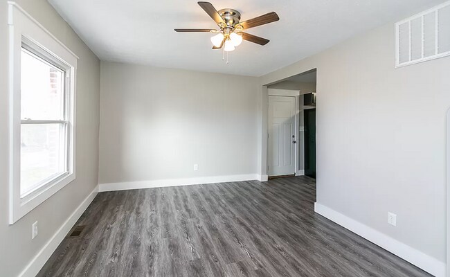 Building Photo - 771 Shelby Ave