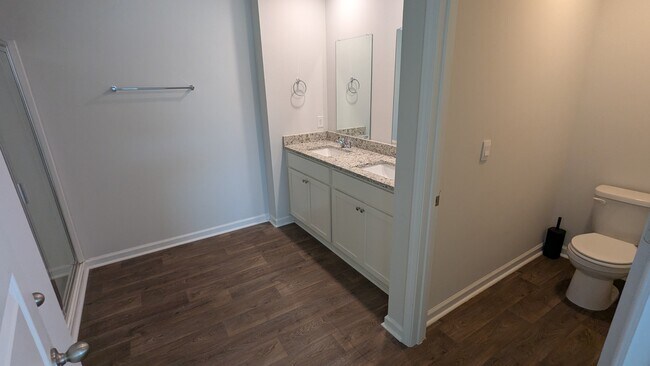 Building Photo - 427 Coconut Dr