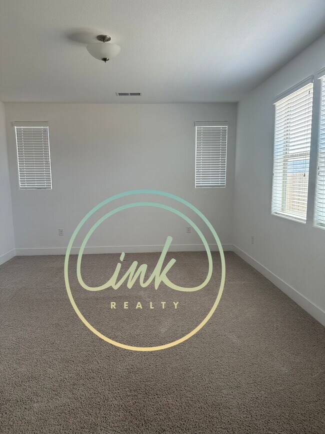 Building Photo - New Home in the Ridge at Valley Knolls Community