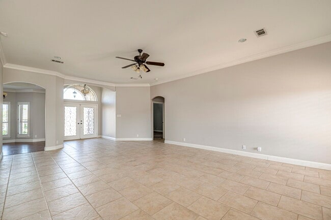 Building Photo - 2903 Savoy Pl