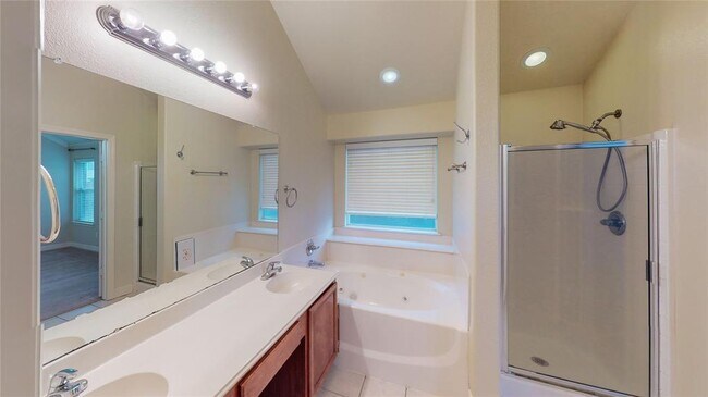 Building Photo - 18503 Polo Meadow Dr