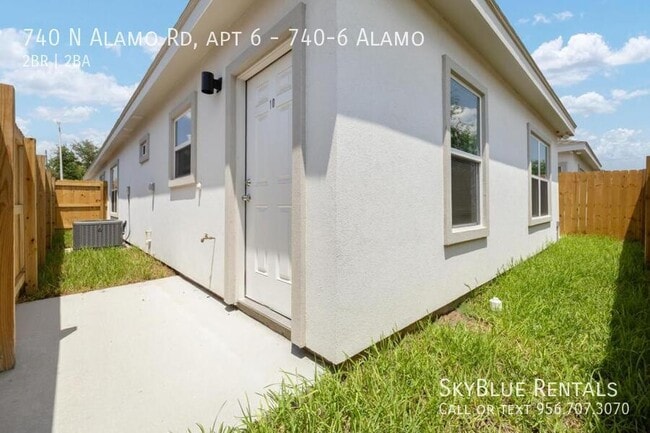 Building Photo - 740 N Alamo Rd