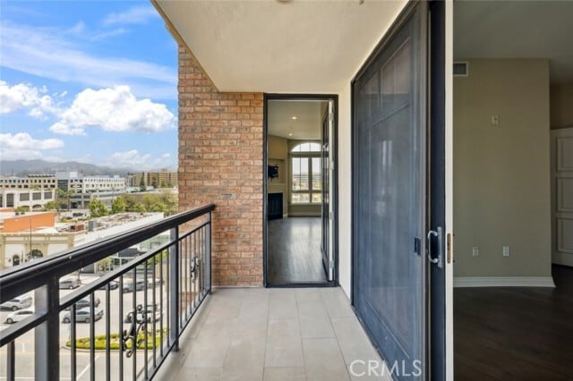 Building Photo - 619 Caruso Ave