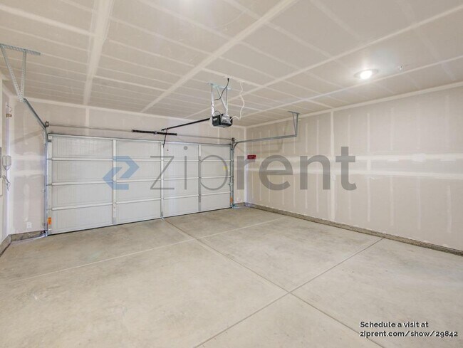 Building Photo - 7225 E Amherst Ave