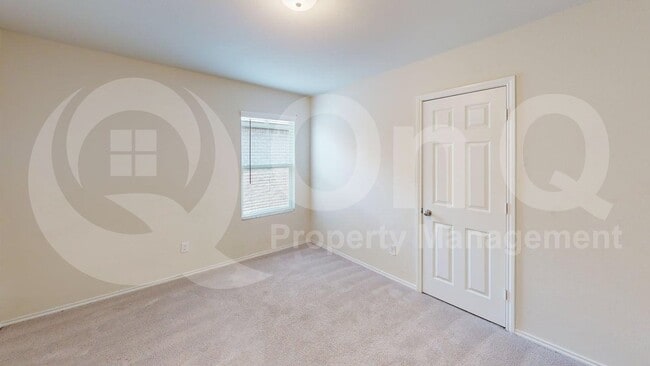 Building Photo - 426 Lake Erie Dr