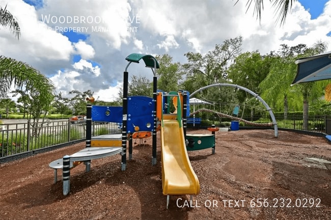 Building Photo - 4815 Woodbrook Dr