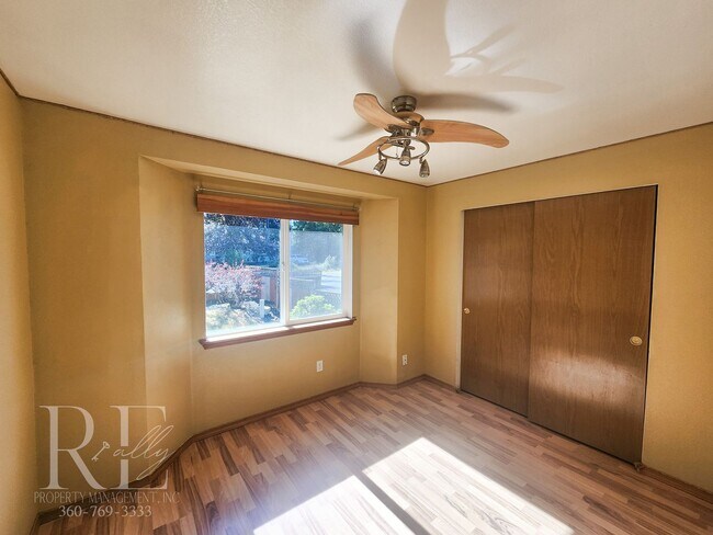 Building Photo - MILITARY DISCOUNT - $75/MO OFF!!