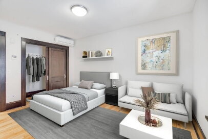 Building Photo - "Charming Studio Retreat with Hardwood Floors in the Heart of Minneapolis!"