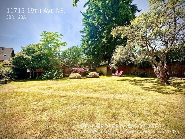 Building Photo - 11715 19th Ave NE