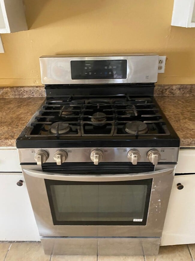 Building Photo - Freshly Renovated 3 Bedroom Home for Lease in North Shreveport