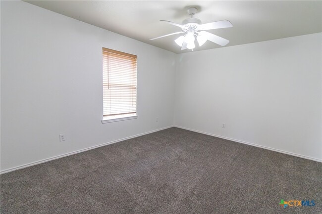 Building Photo - 4507 Aspen Dr