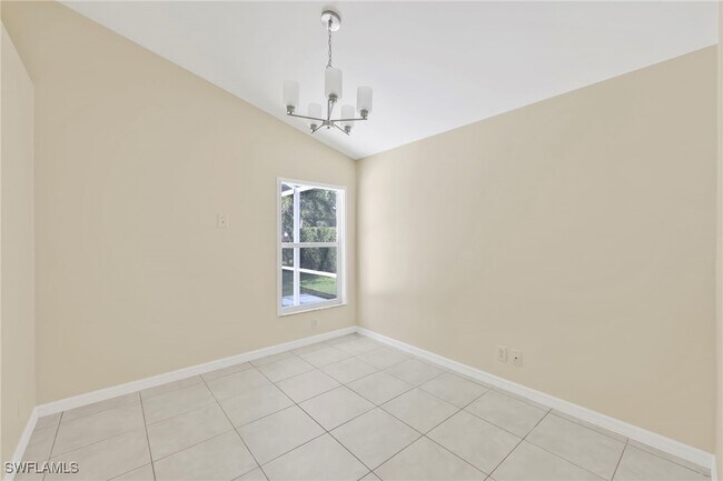 Building Photo - 15015 Savannah Dr