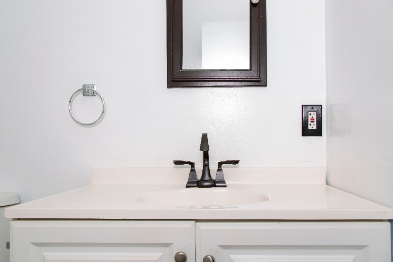 Building Photo - 3744 Cape Henry Ave