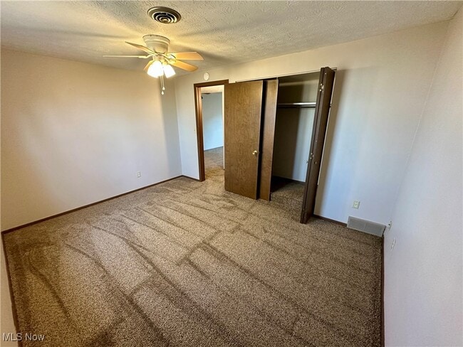 Building Photo - 4780 Pin Oak Dr