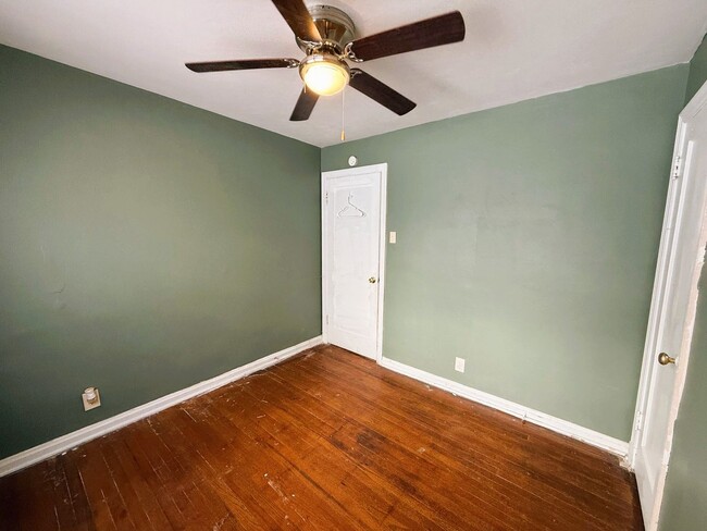 Building Photo - Spacious 3 Bedroom Rental!