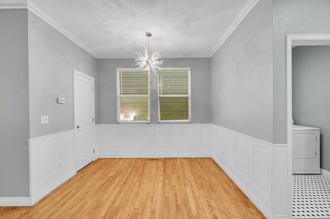 Building Photo - $2,925.00 - 3 Beds, 2.5 Baths Single Famil...