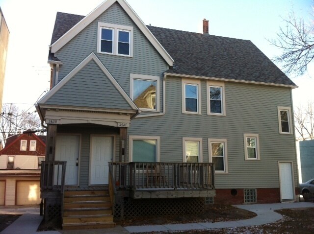 Building Photo - 2625 N Oakland Ave