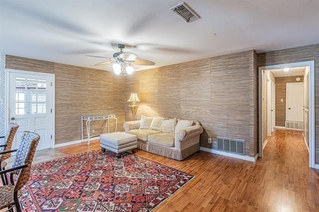 Building Photo - 618 Magnolia St