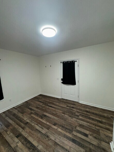 Building Photo - 28141 E Broadway St