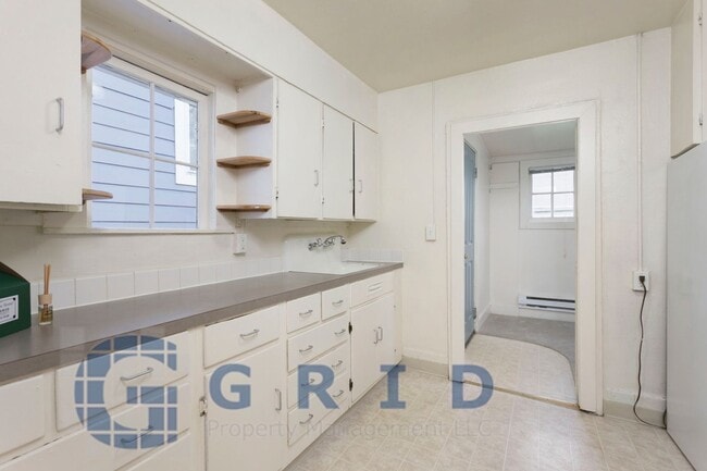 Building Photo - 3929 N Albina Ave