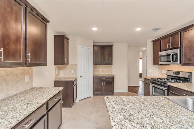 Building Photo - 3119 McDonough Way