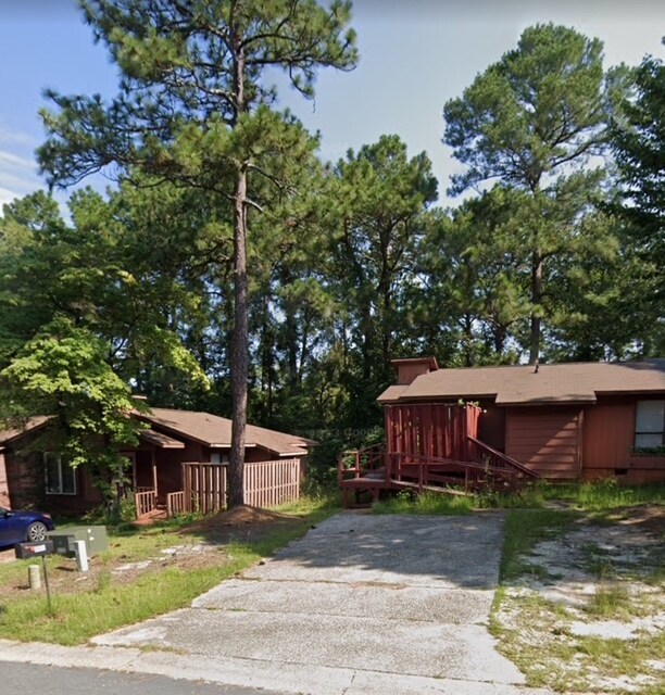 Building Photo - 3572 Torbay Dr