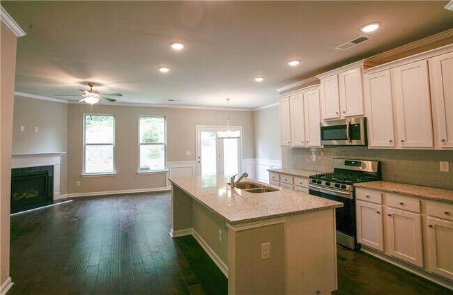 Building Photo - 2948 Wild Laurel Ct