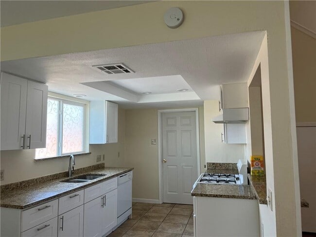 Building Photo - 515 Bonita Vista Dr