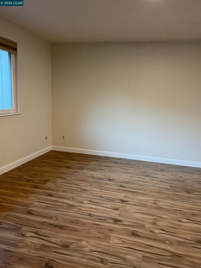 Building Photo - 1725 Landana Dr