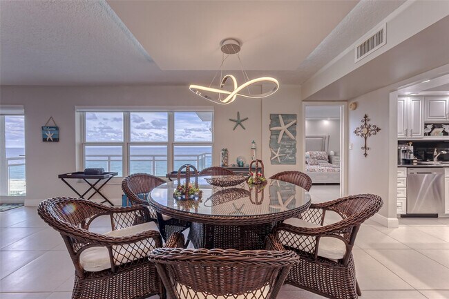 Building Photo - 3900 Galt Ocean Dr