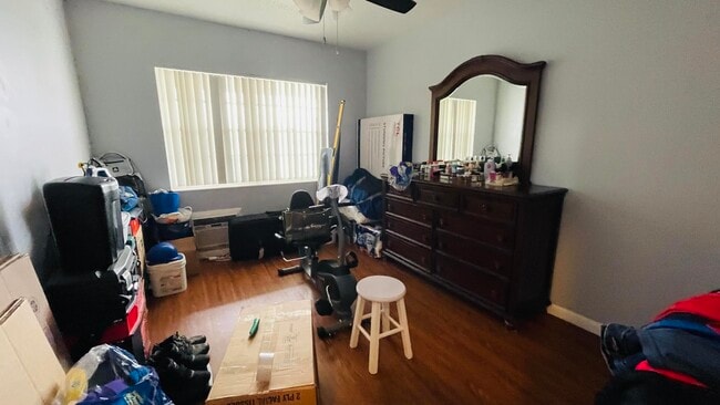 Building Photo - 138 Salisbury I