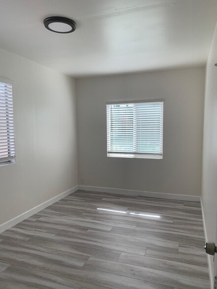 Building Photo - 4302 Muscatel Ave