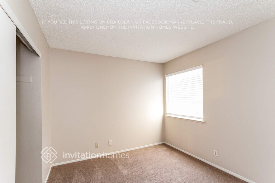 Building Photo - 7608 Velvet Canyon Ave