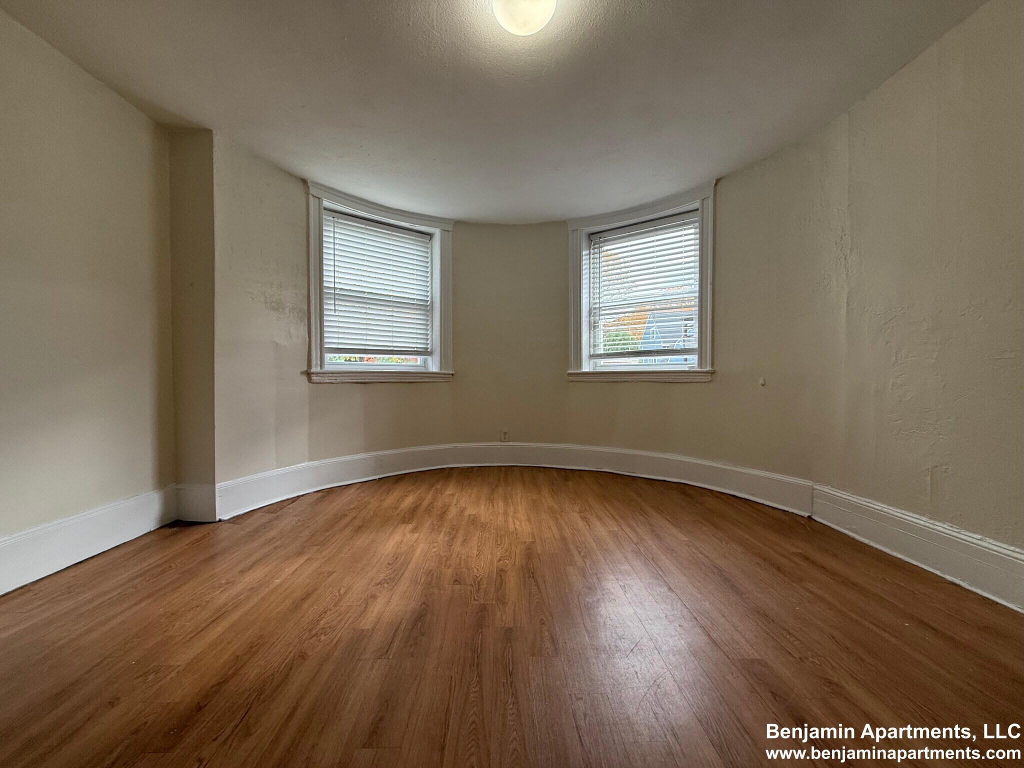 Building Photo - 7 Mount Hood Rd