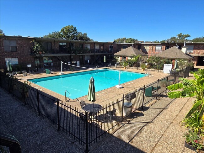 Building Photo - 11550 Chimney Rock Rd