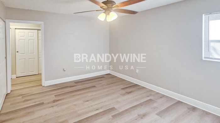 Building Photo - 1912 W Grace St