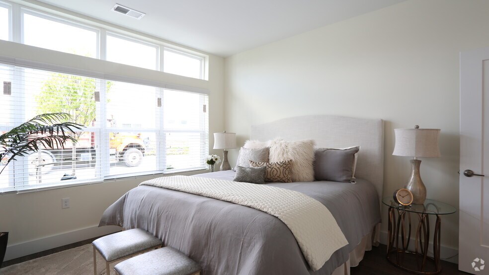 Bedroom - 2BR, 2.5BA - 1,621 SF - Verbena - Hawthorne Commons