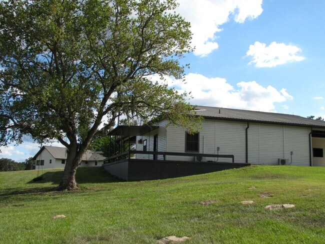 Building Photo - Beautiful 11.16 Acre Farm with Lots of Amenities!