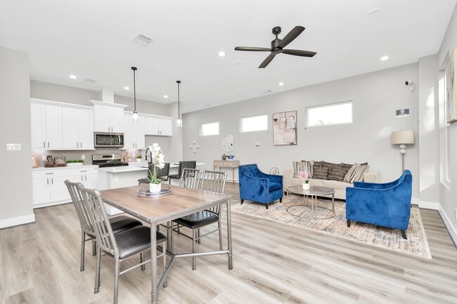 Building Photo - 11 Wellford St