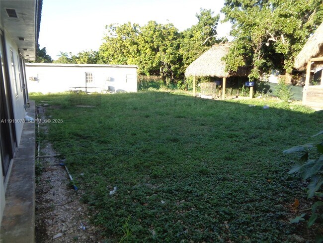 Building Photo - 32970 SW 210th Ave