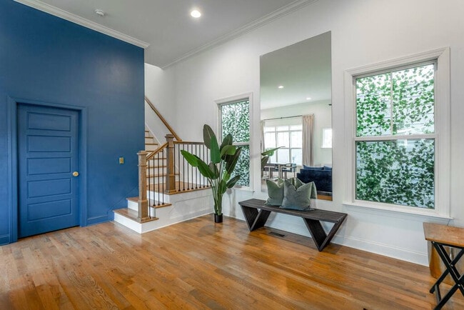 Building Photo - 1494 Madison St