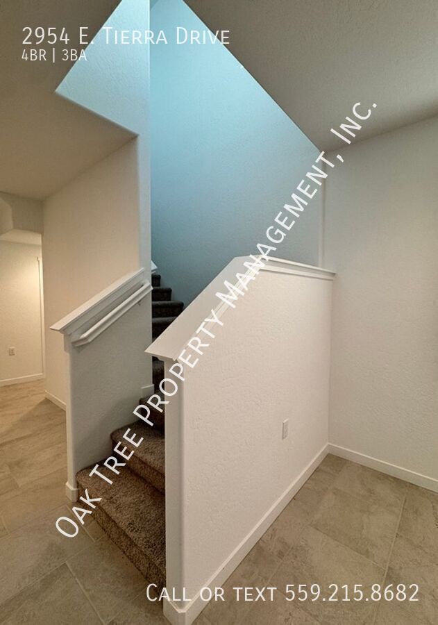 Building Photo - 2954 E Tierra Dr