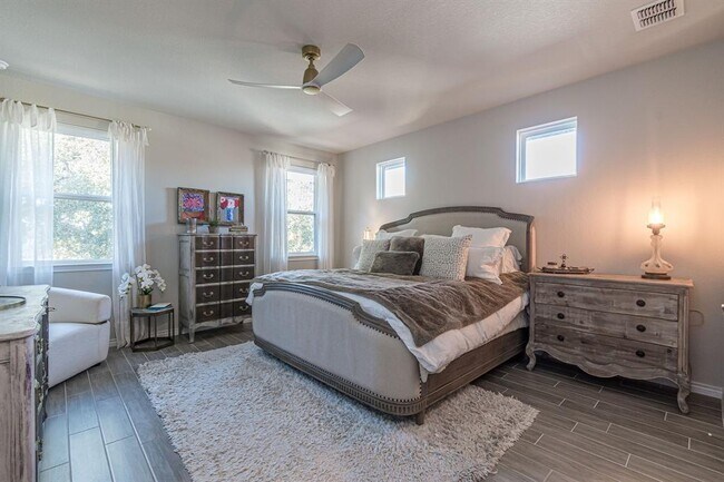 Building Photo - 105 Ace Ln