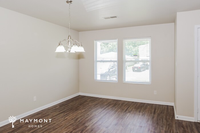 Building Photo - 15406 Mill Valley Dr