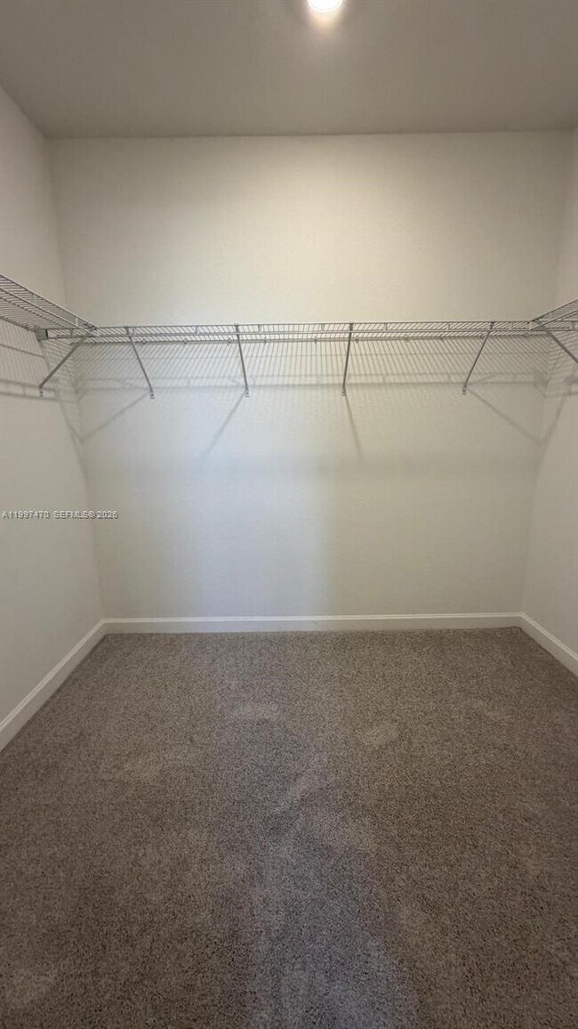 Building Photo - 1077 NW 2nd Ter